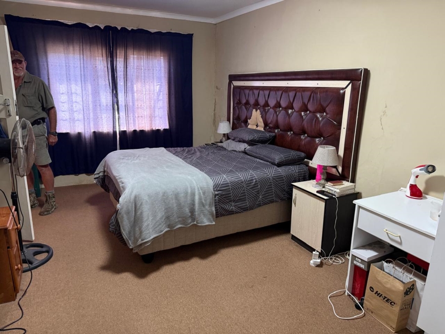3 Bedroom Property for Sale in Albertinia Western Cape
